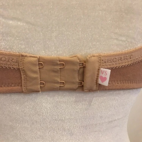 Victoria Secret 34DD cotton Lined Perfect coverage - Picture 5 of 9